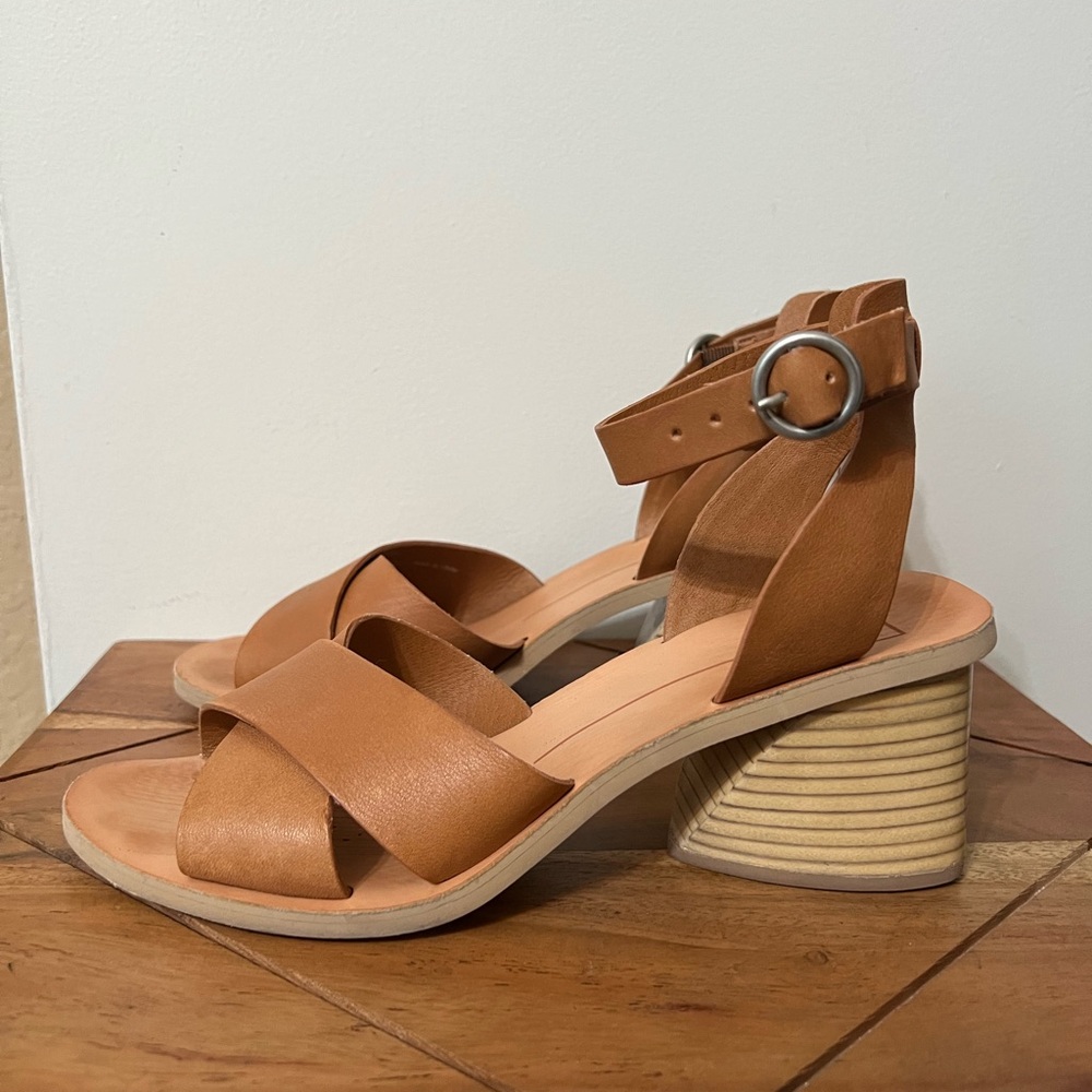 Dolce Vita Roman Sandal